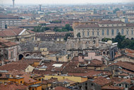 06-Rooftops-and-Arena-from-Torre-dei-Lamberti-0268.jpg