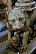 46-Lion-supporting-Pisanos-pulpit-0935.jpg