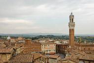 68-Il-Campo-and-City-Hall-from-the-Panorama-del-Facciatone-0959.jpg