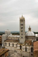 70-The-Duomo-from-the-Panorama-del-Facciatone-0963.jpg