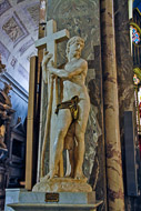 100-Michelangelos-Christ-with-Cross-in-the-Santa-Maria-sopra-Minerva-1313.jpg