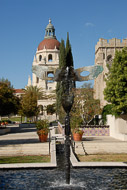 Dragonfly sculpture and Pasadena City Hall Wrightway-CA-9996.jpg