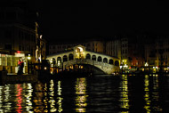 08-Rialto-Bridge-at-night-0375.jpg