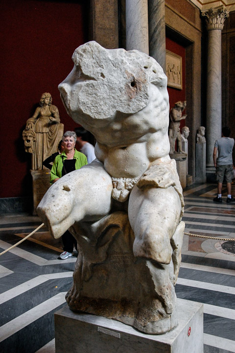 12-A-sculpture-studied-by-Michelangelo-1142.jpg