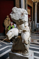 12-A-sculpture-studied-by-Michelangelo-1142.jpg