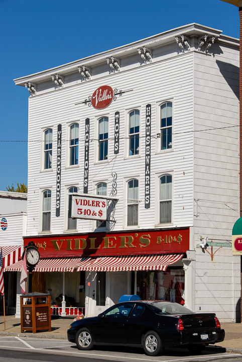 0004-Vidlers-5and10---East-Aurora-NY-3859.jpg