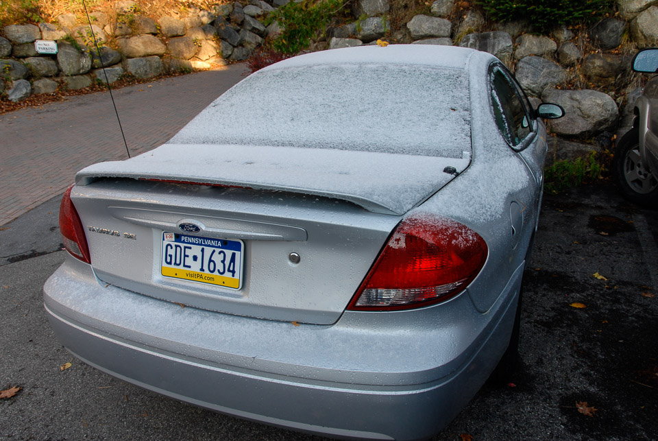 0663-Snow-on-Doris-the-Taurus-in-Lake-Placid-4427.jpg