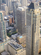 A view from the bar on the top floor of the John Hancock Building DSC00022.jpg
