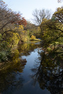Willow Creek is the backdrop to a number of the Mason City homes that we toured. _DSC1663.jpg