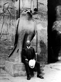 CalousteGulbenkian-Egipto-1933-221x300.jpg