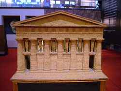 Agrigent_Model_Zeus-Tempel.jpg
